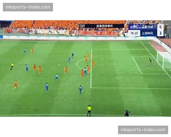 评论：VAR介入判定进球有效，中超裁判尺度引热议