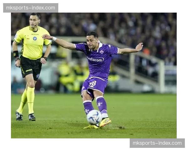 关键对位：亚特兰大vs佛罗伦萨，斯卡马卡与米伦科维奇的空战将成为胜负手。